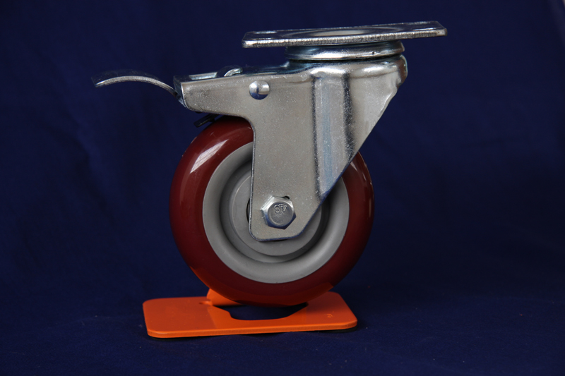  Medium duty PVC single ball bearing swivel caster with brake