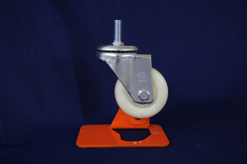 Medium duty PVC swivel caster with brake