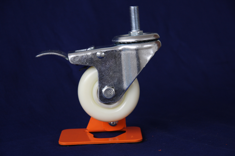  Medium duty white PP thread caster with brake