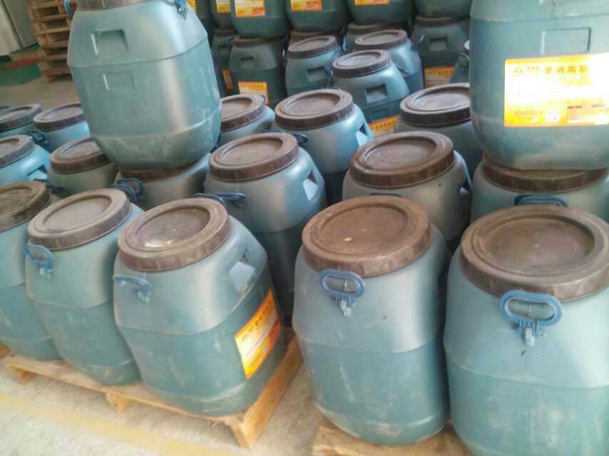 廠家直銷水性滲透型無機防水劑橋面專用防腐材料