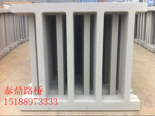 橋梁護(hù)欄模具，橋梁護(hù)欄模具價(jià)格，橋梁護(hù)欄模具廠家原始圖片2
