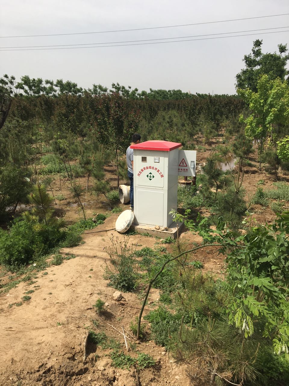 玻璃鋼井房配電箱，廠家直銷，價(jià)格低廉