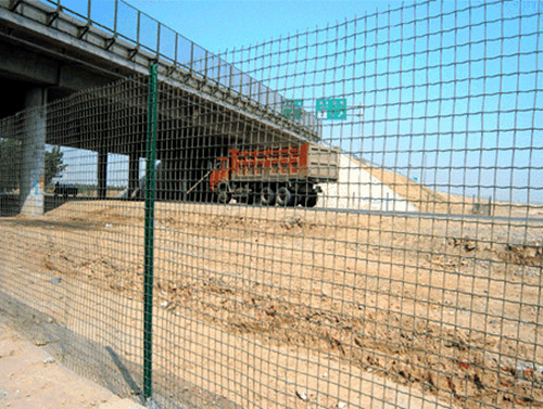 供應安平縣中博荷蘭網波浪形護欄網高速公路圍欄網果園圍網養雞網原始圖片2