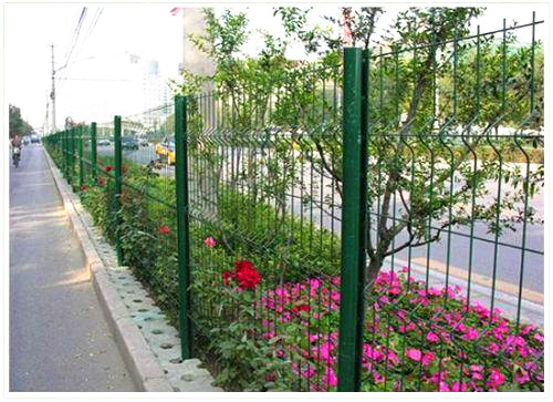 供應安平縣中博鋅鋼護欄鐵藝護欄住宅小區圍欄廠房圍欄道路護欄公共設施圍欄