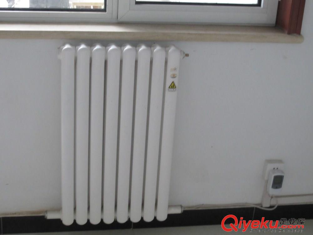 電暖氣什么樣的好金坤萬遠真空超導電暖氣