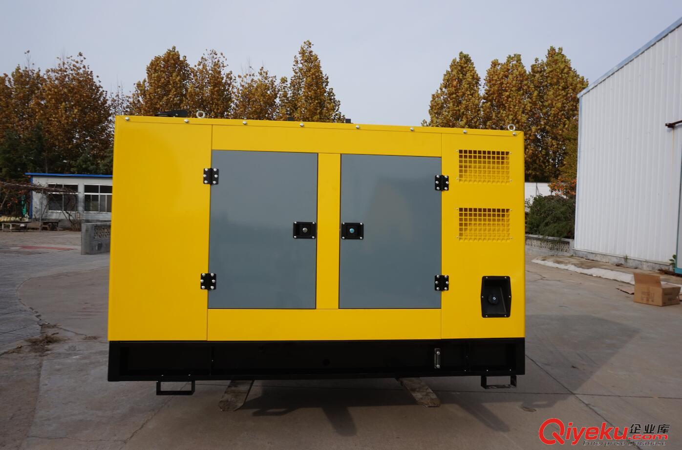 濰坊濰柴300千瓦移動拖車移動式防雨罩柴油發(fā)電機組300KW發(fā)電機組原始圖片3