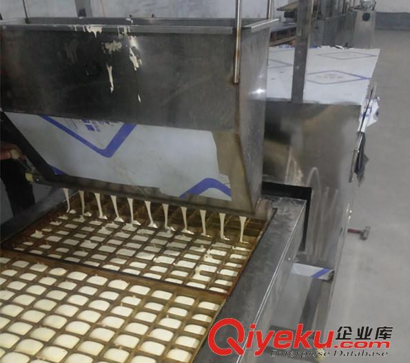 邢臺(tái)亞興食品設(shè)備YX290-II型槽子糕機(jī)器